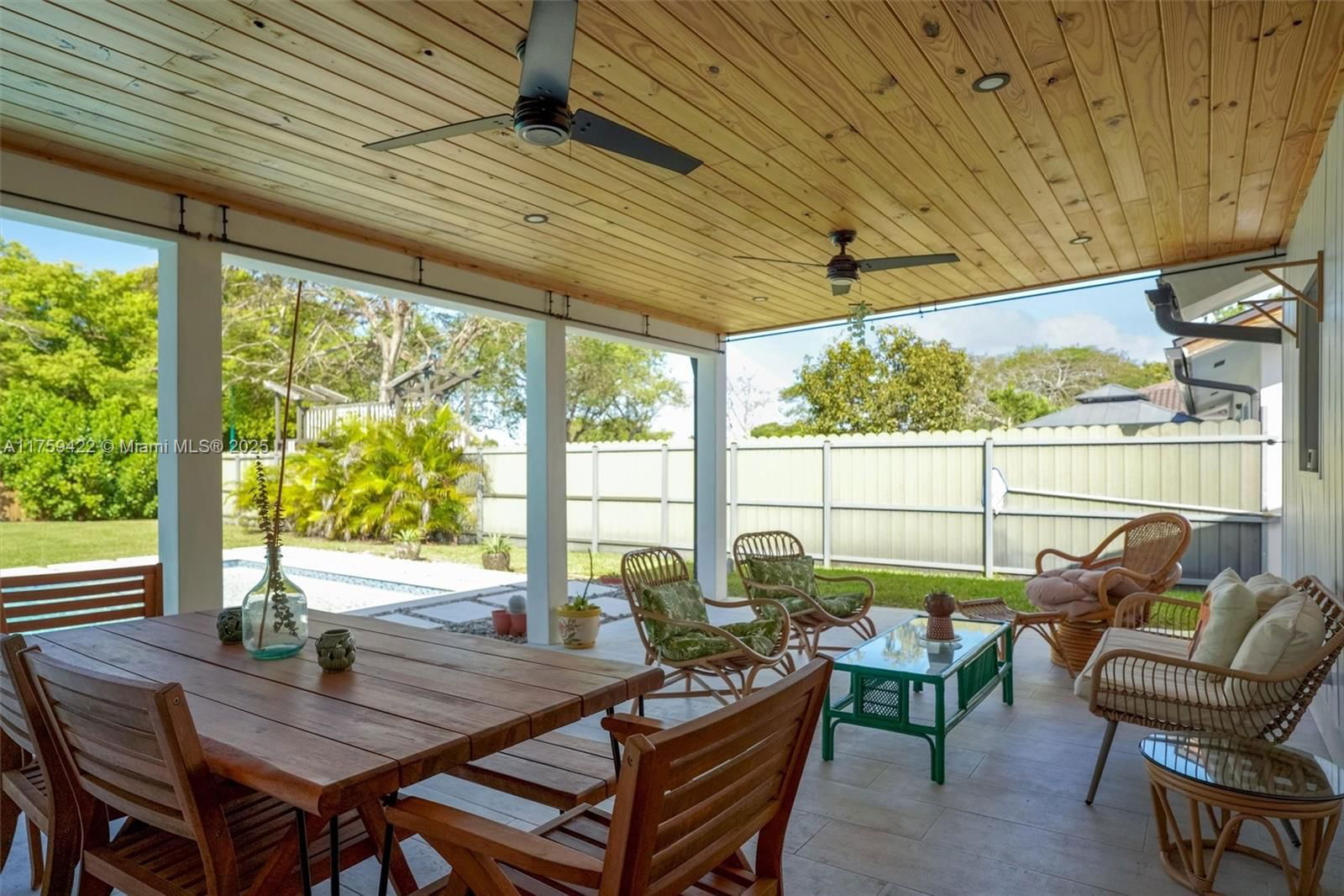 Real estate property located at 10106 144th Ave, Miami-dade, Munne Sub 1st Addn, Miami, FL