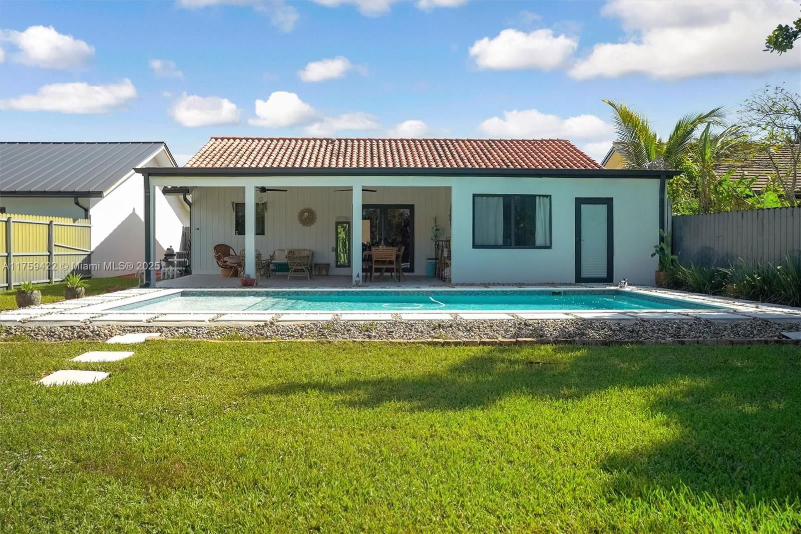 Real estate property located at 10106 144th Ave, Miami-dade, Munne Sub 1st Addn, Miami, FL