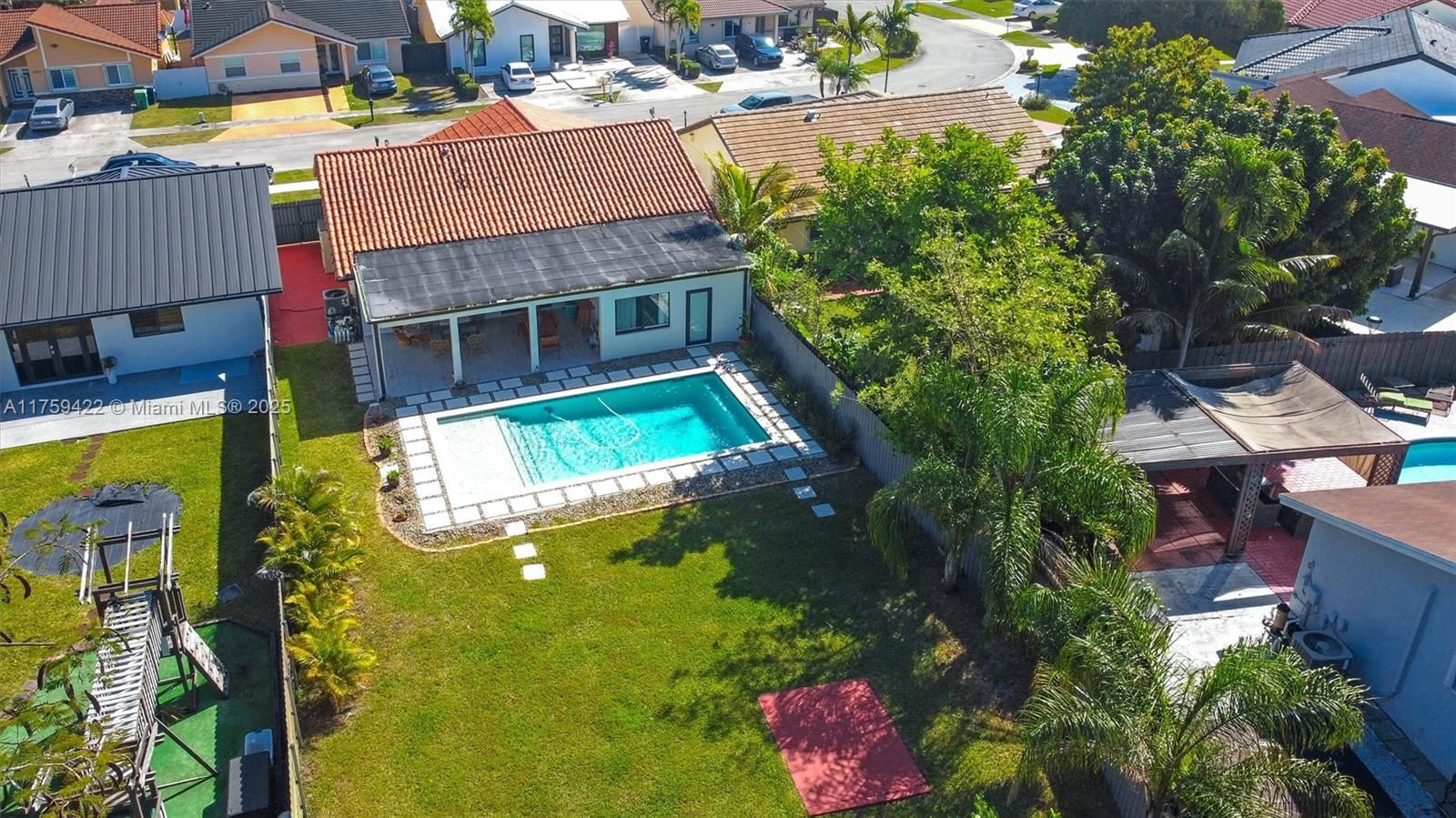 Real estate property located at 10106 144th Ave, Miami-dade, Munne Sub 1st Addn, Miami, FL