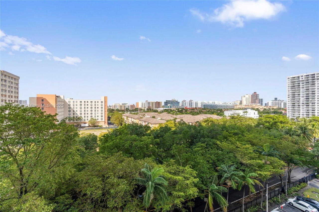 Real estate property located at 2780 183rd St #807, Miami-dade, Commodore Plaza Condo, Aventura, FL