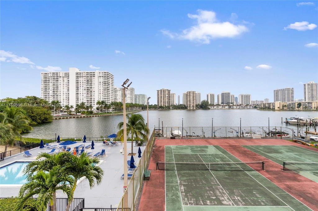 Real estate property located at 2780 183rd St #807, Miami-dade, Commodore Plaza Condo, Aventura, FL