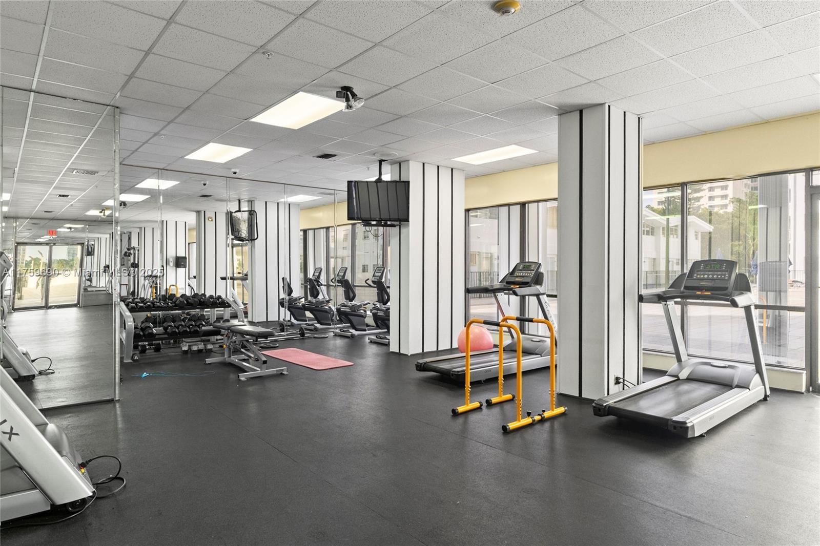 Real estate property located at 2780 183rd St #807, Miami-dade, Commodore Plaza Condo, Aventura, FL