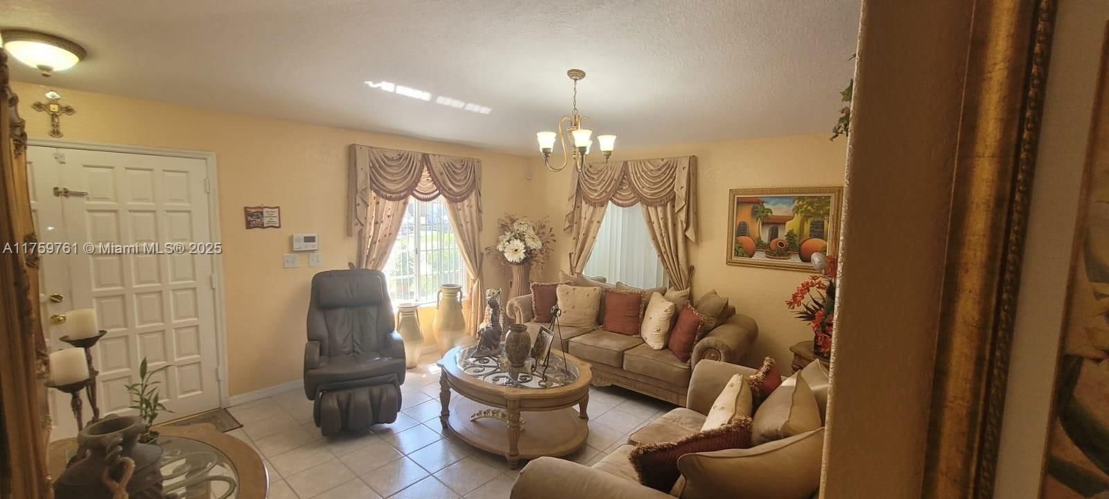 Real estate property located at 9839 128th Ln, Miami-dade, Golden Eagle Estates Sec, Hialeah Gardens, FL