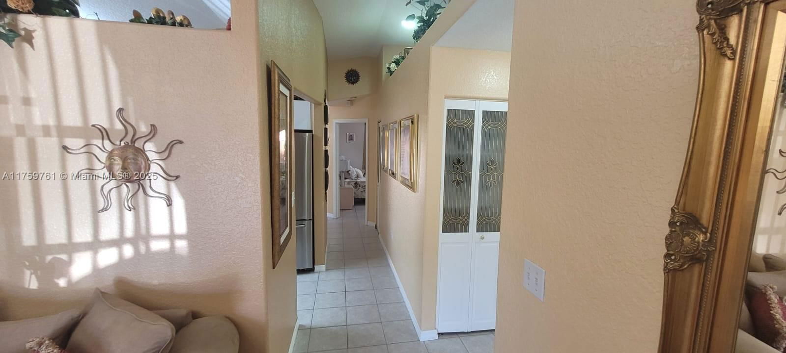 Real estate property located at 9839 128th Ln, Miami-dade, Golden Eagle Estates Sec, Hialeah Gardens, FL