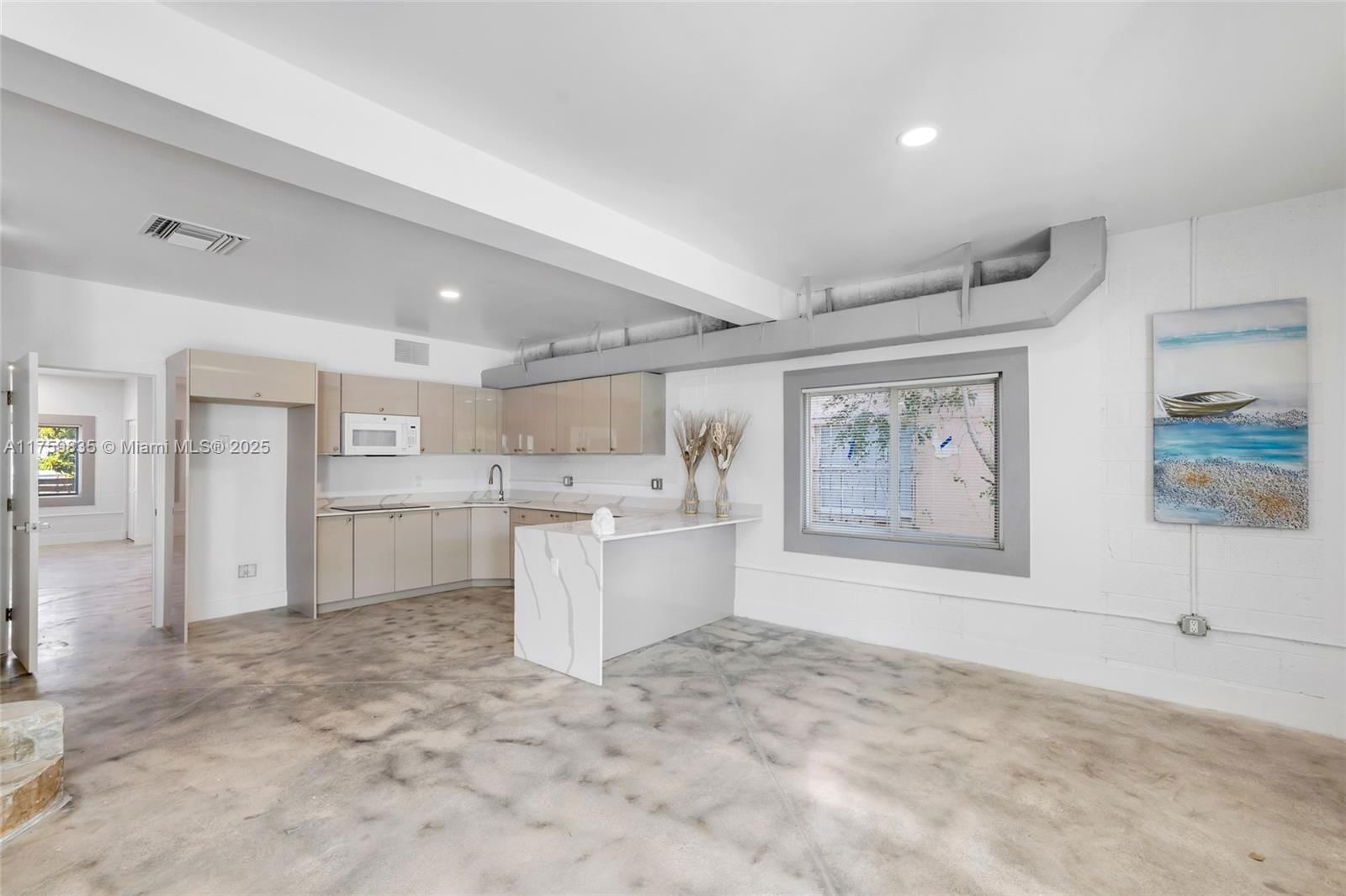 Real estate property located at 3300 19th Ave, Miami-dade, Holleman Manor Addn, Miami, FL