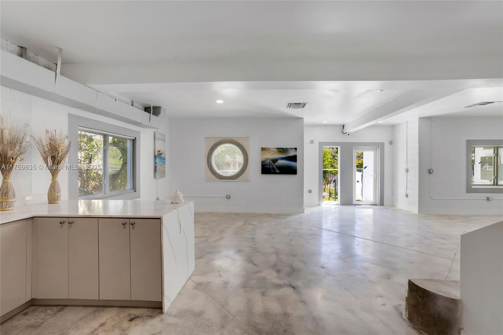Real estate property located at 3300 19th Ave, Miami-dade, Holleman Manor Addn, Miami, FL