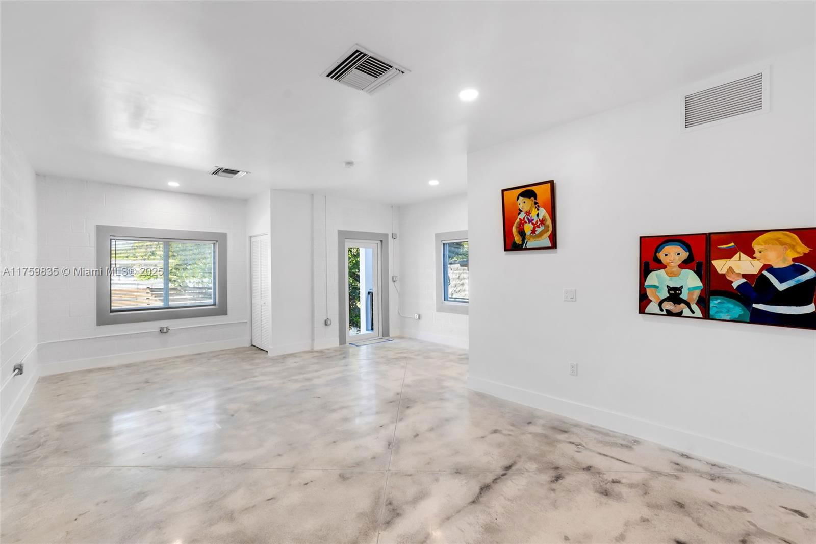 Real estate property located at 3300 19th Ave, Miami-dade, Holleman Manor Addn, Miami, FL