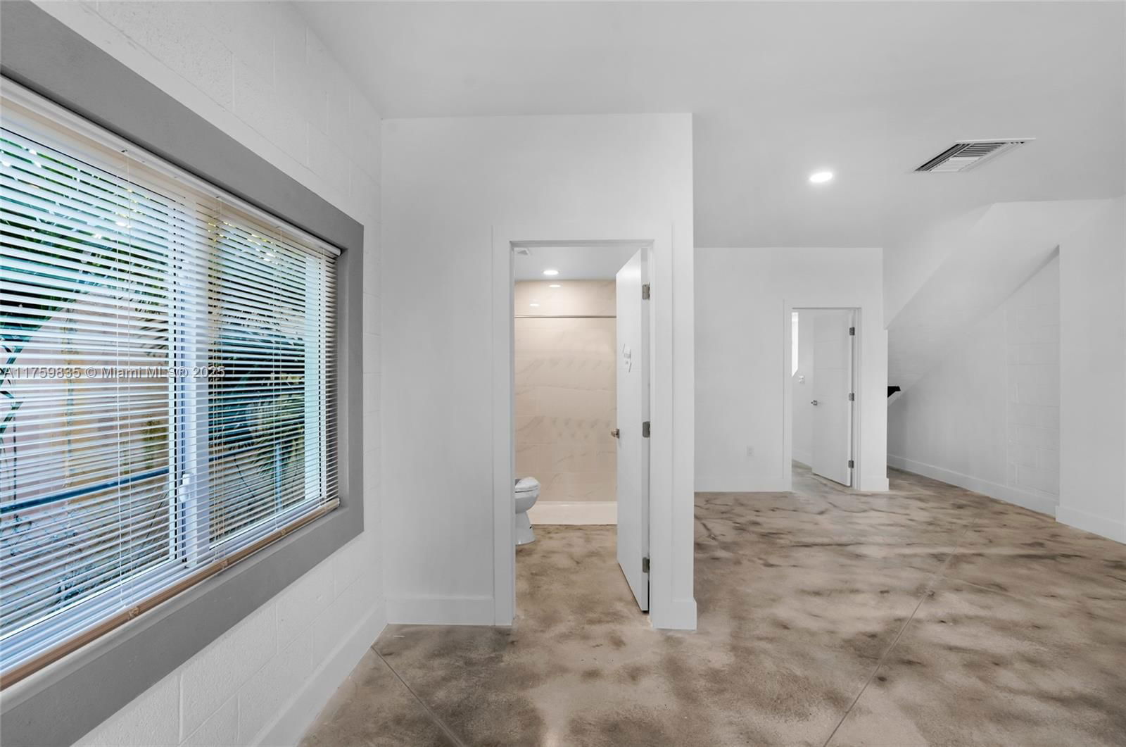 Real estate property located at 3300 19th Ave, Miami-dade, Holleman Manor Addn, Miami, FL