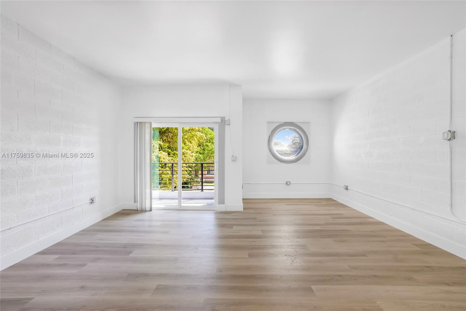 Real estate property located at 3300 19th Ave, Miami-dade, Holleman Manor Addn, Miami, FL