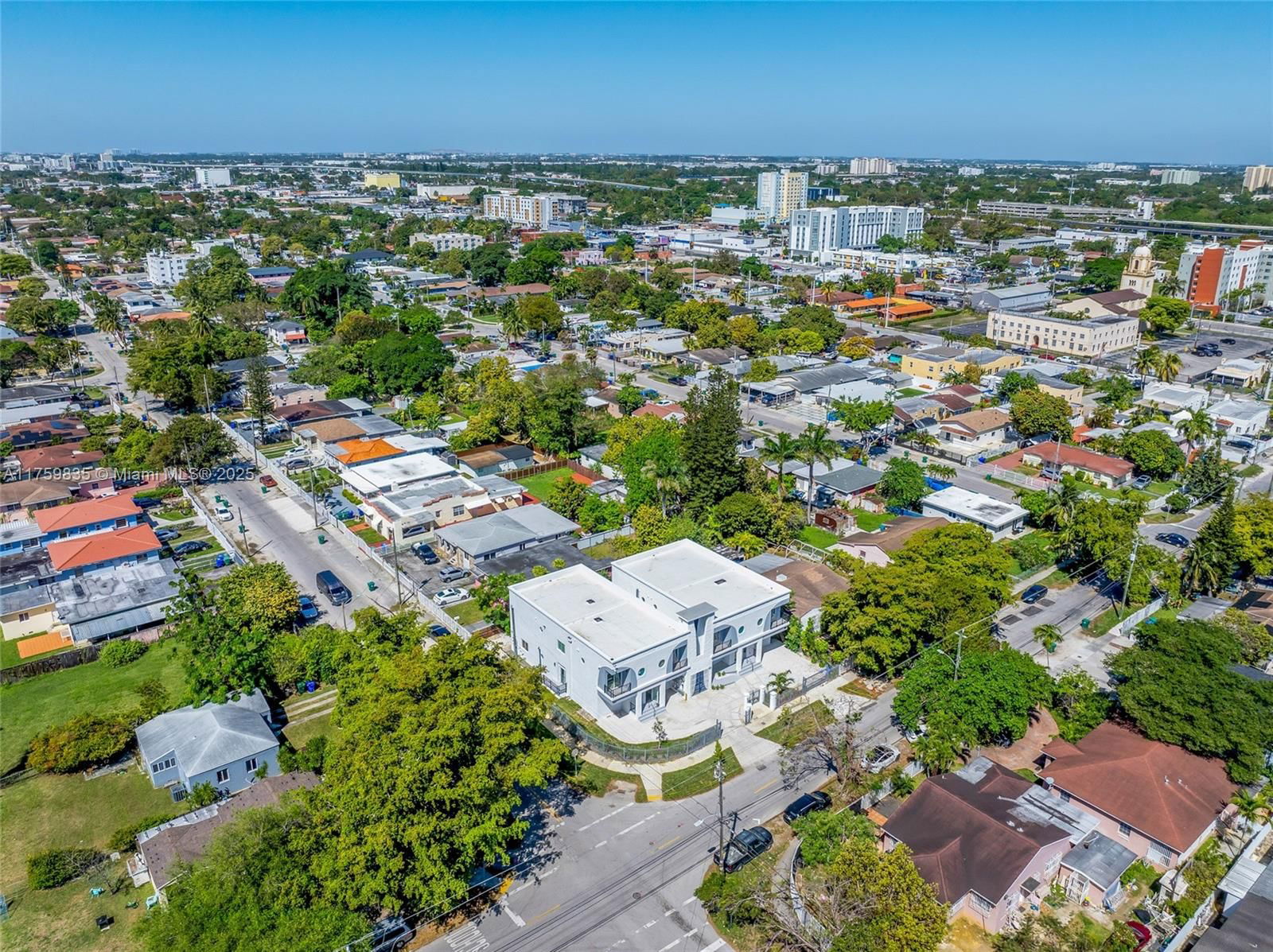 Real estate property located at 3300 19th Ave, Miami-dade, Holleman Manor Addn, Miami, FL