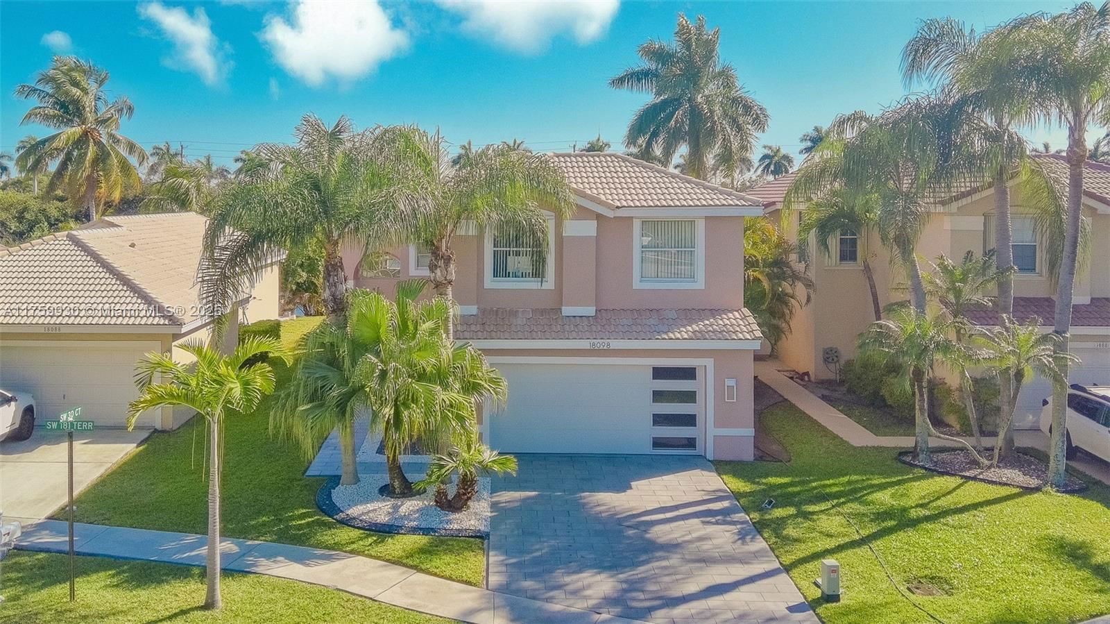 Real estate property located at 18098 30th Ct, Broward, Silver Lakes Phase Iii, Miramar, FL