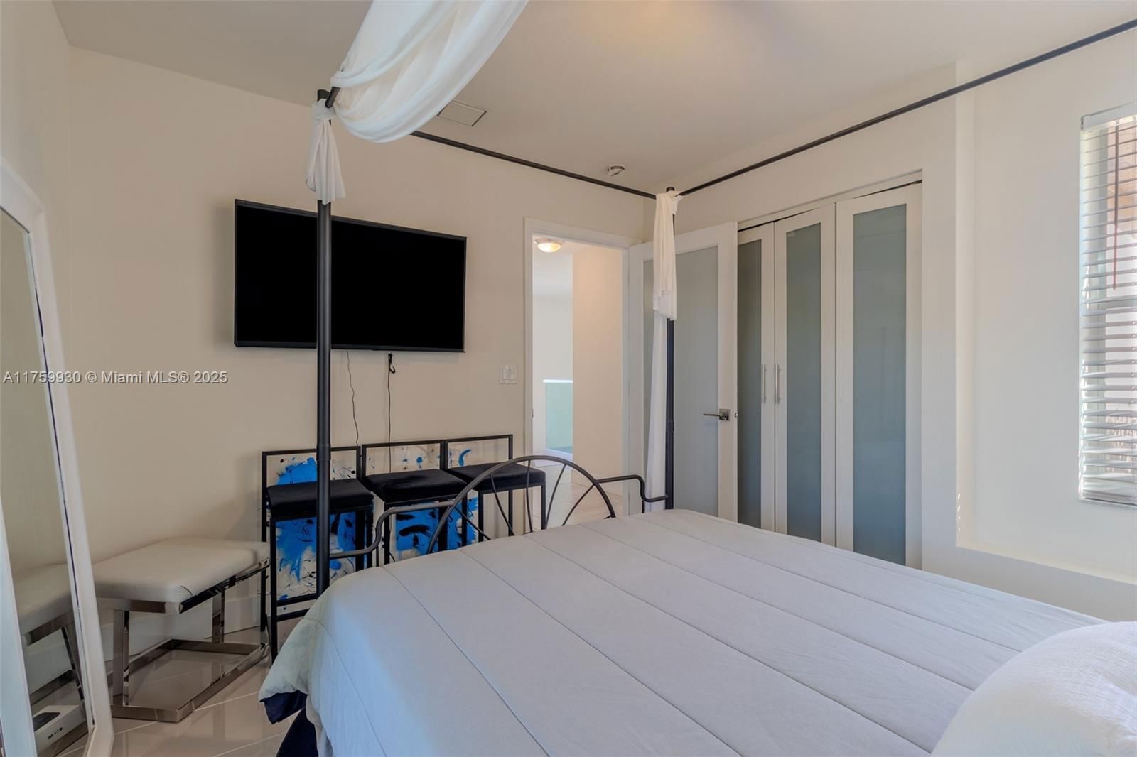Real estate property located at 18098 30th Ct, Broward, Silver Lakes Phase Iii, Miramar, FL