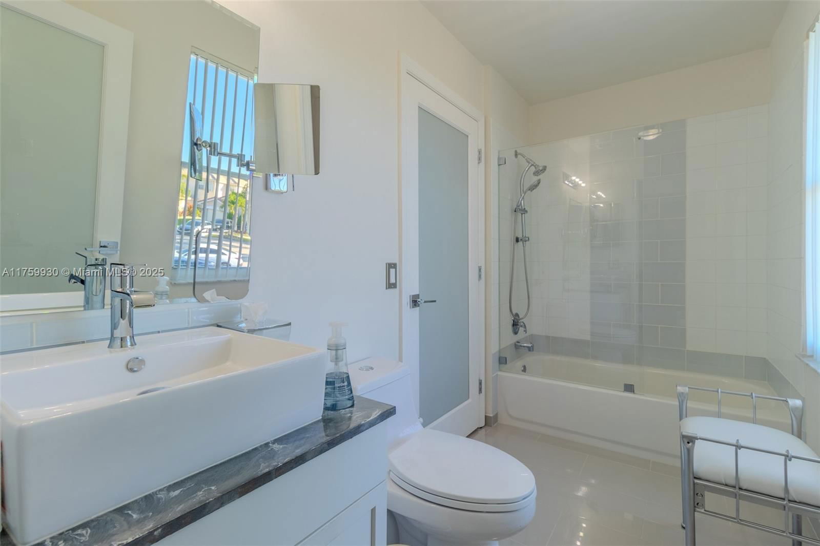 Real estate property located at 18098 30th Ct, Broward, Silver Lakes Phase Iii, Miramar, FL