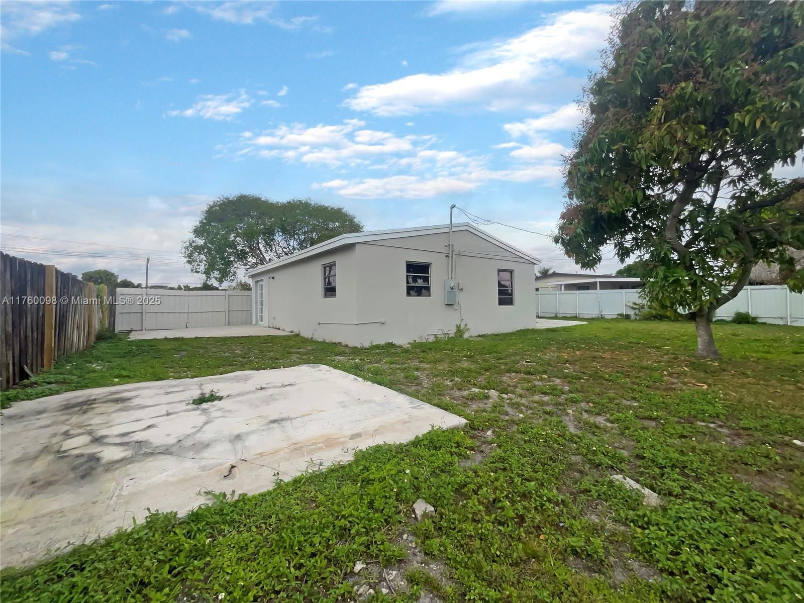 Real estate property located at 6119 14th Ln, Miami-dade, Westhaven Hgts 4th Addn, Hialeah, FL