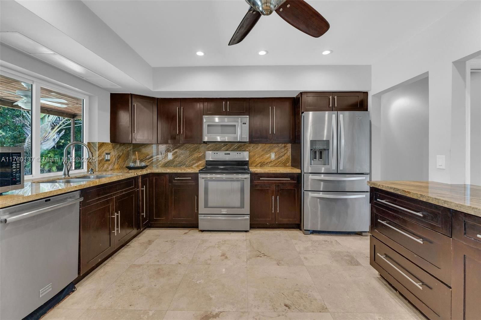 Real estate property located at 4217 Jefferson St, Broward, Hollywood Hills, Hollywood, FL