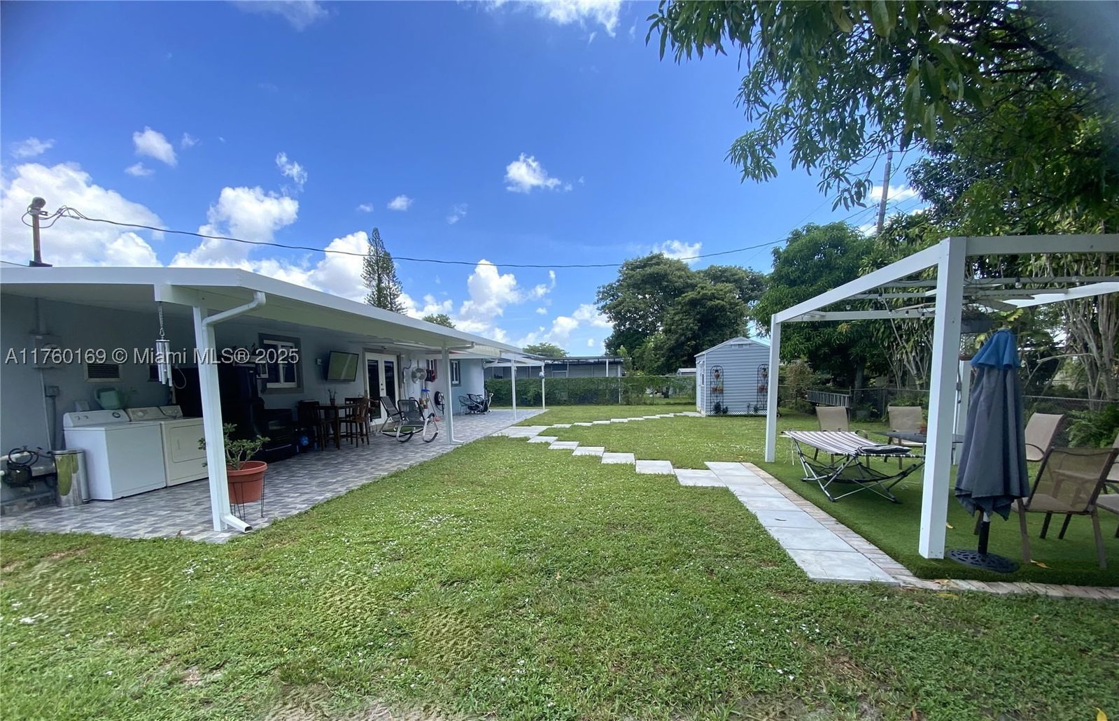 Real estate property located at 4410 174th Dr, Miami-dade, Carol City 1 St Addn, Miami Gardens, FL