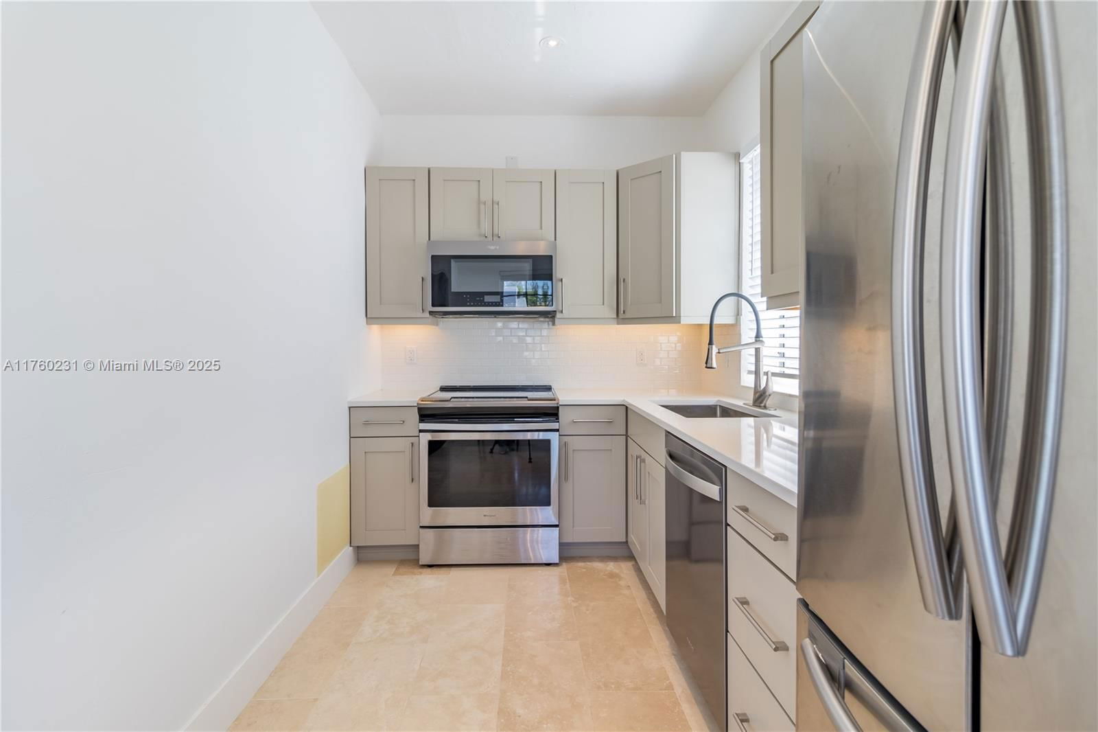Real estate property located at 1569 Euclid Ave #3, Miami-dade, The Belcrest Condo, Miami Beach, FL