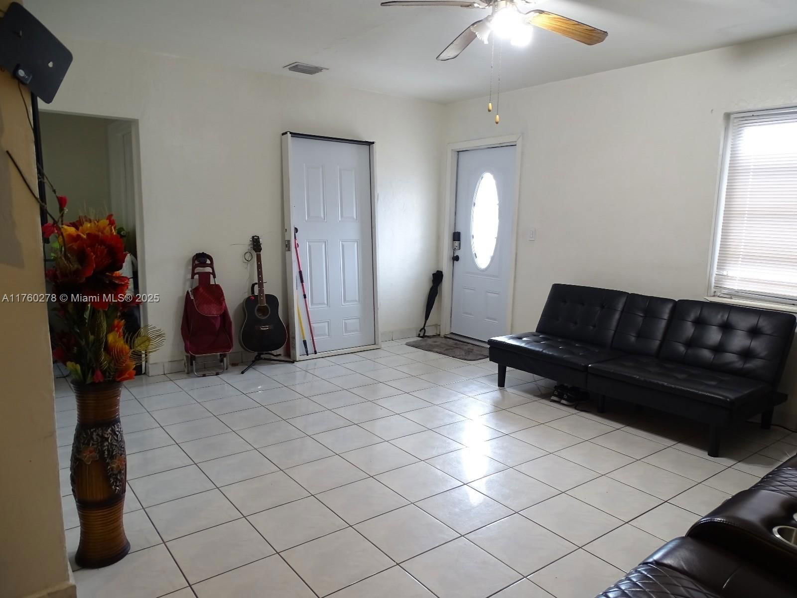 Real estate property located at 685 8th Ct, Miami-dade, Rose Sub, Hialeah, FL