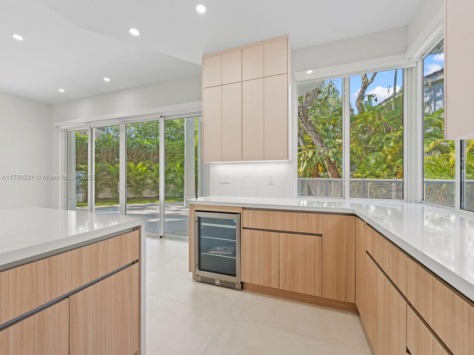 Real estate property located at 7226 146th St Cir, Miami-dade, Cutler Oaks, Palmetto Bay, FL