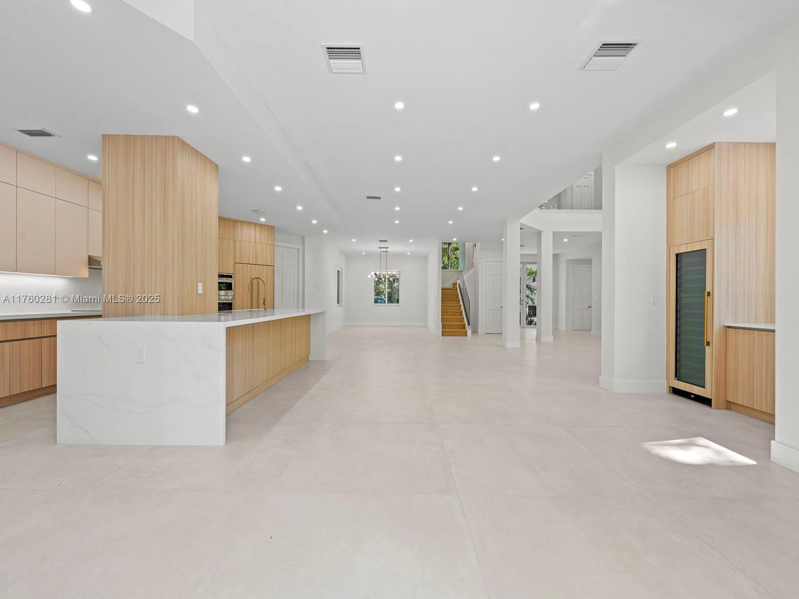 Real estate property located at 7226 146th St Cir, Miami-dade, Cutler Oaks, Palmetto Bay, FL