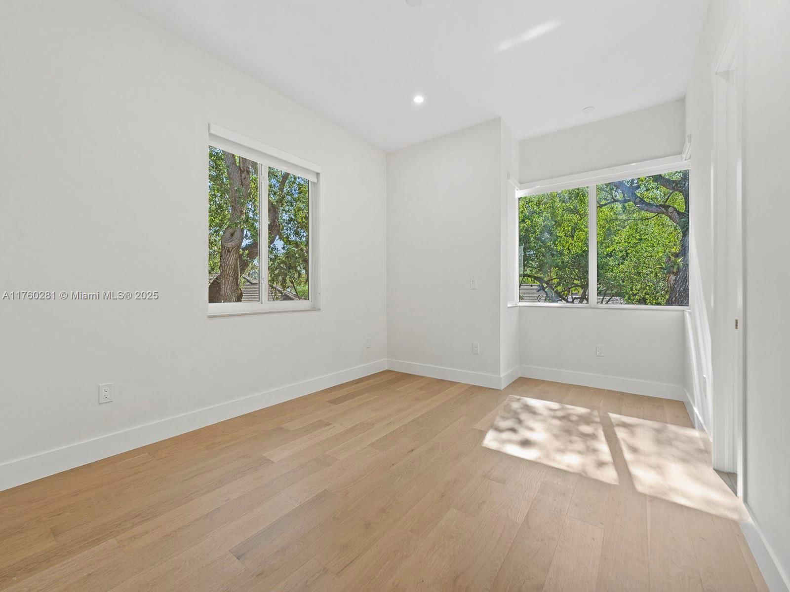 Real estate property located at 7226 146th St Cir, Miami-dade, Cutler Oaks, Palmetto Bay, FL
