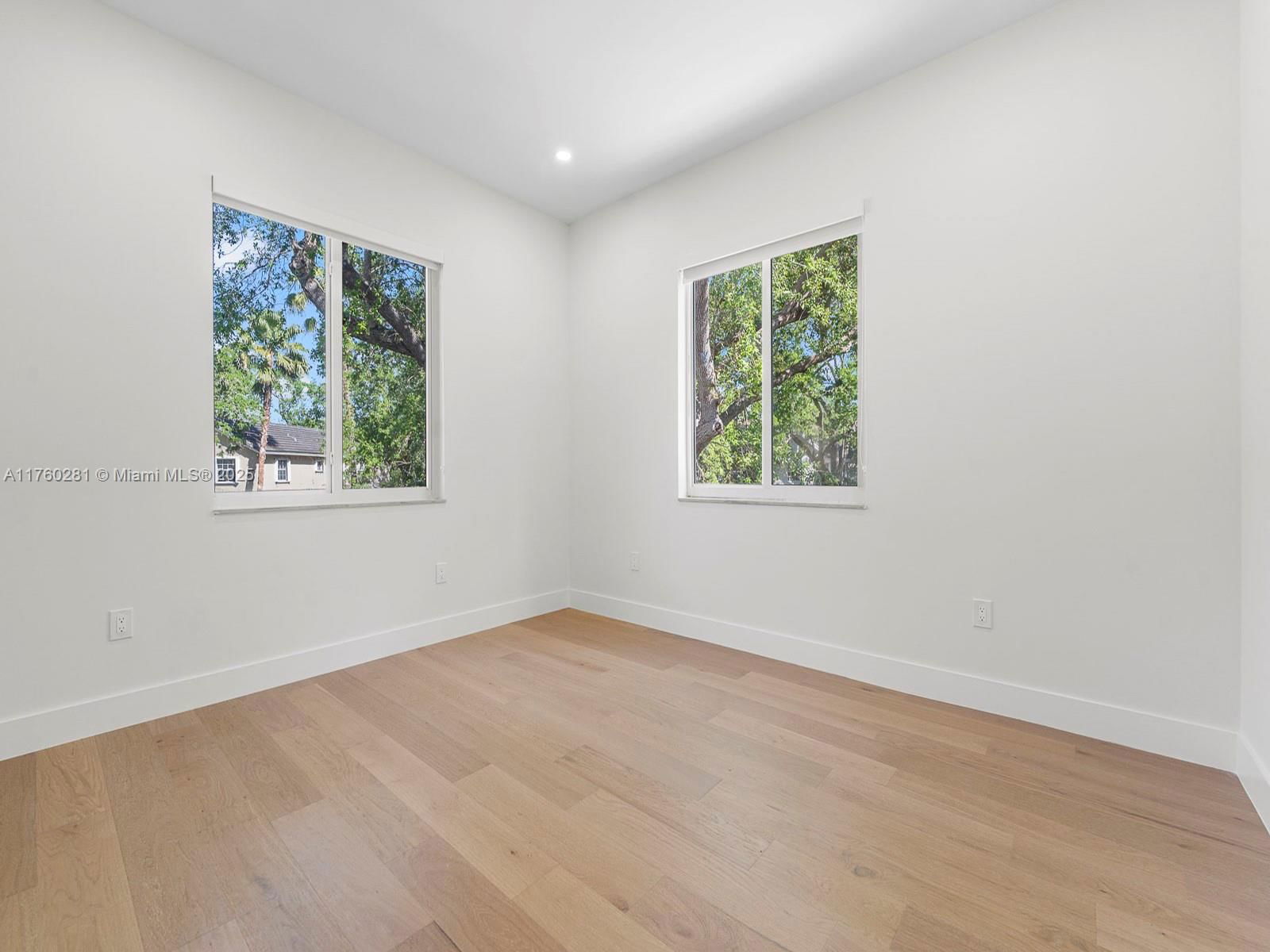 Real estate property located at 7226 146th St Cir, Miami-dade, Cutler Oaks, Palmetto Bay, FL