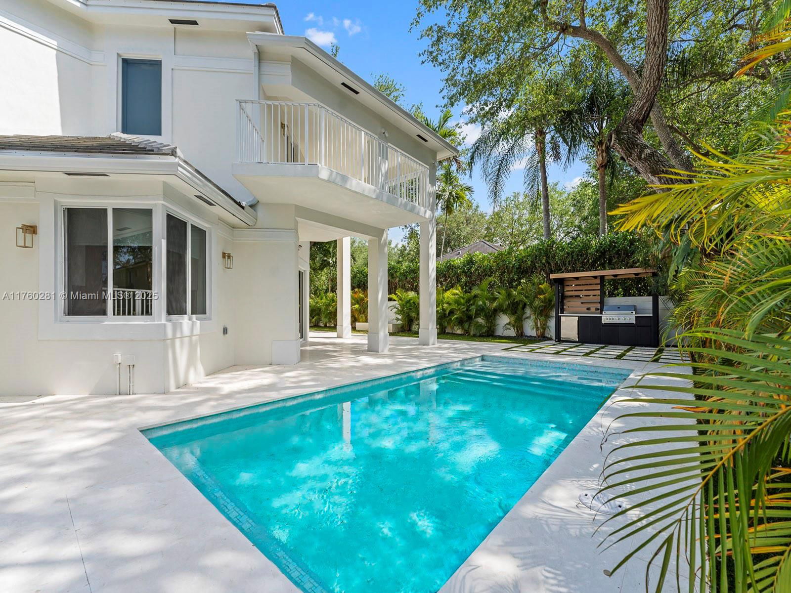 Real estate property located at 7226 146th St Cir, Miami-dade, Cutler Oaks, Palmetto Bay, FL