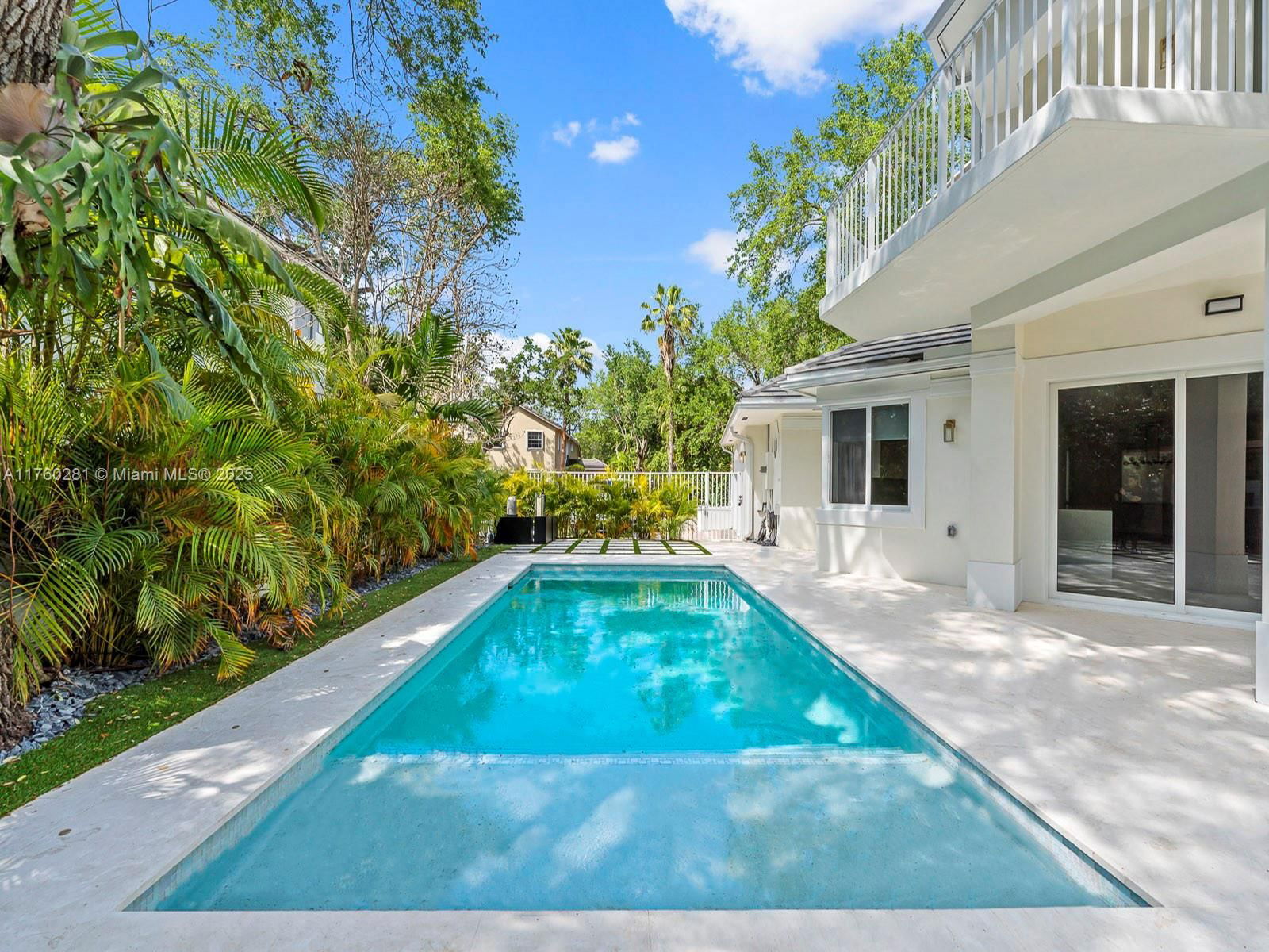 Real estate property located at 7226 146th St Cir, Miami-dade, Cutler Oaks, Palmetto Bay, FL