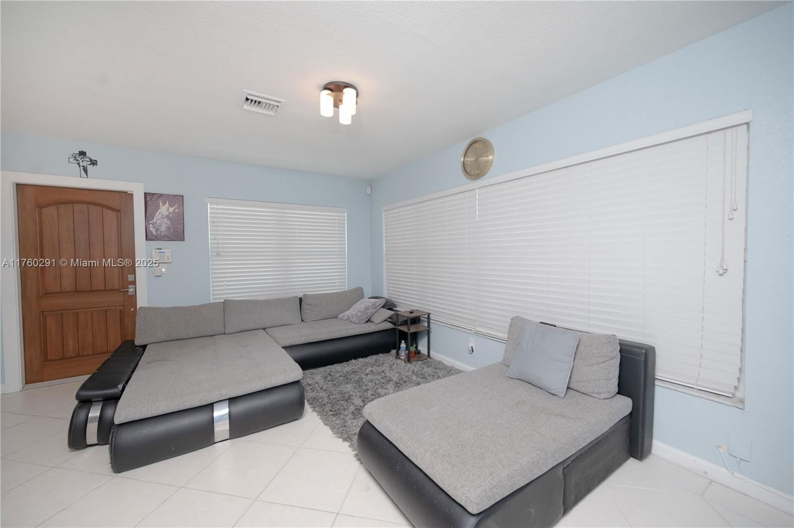 Real estate property located at 1301 45th St, Broward, Twin Lakes Resub Of Blks, Fort Lauderdale, FL
