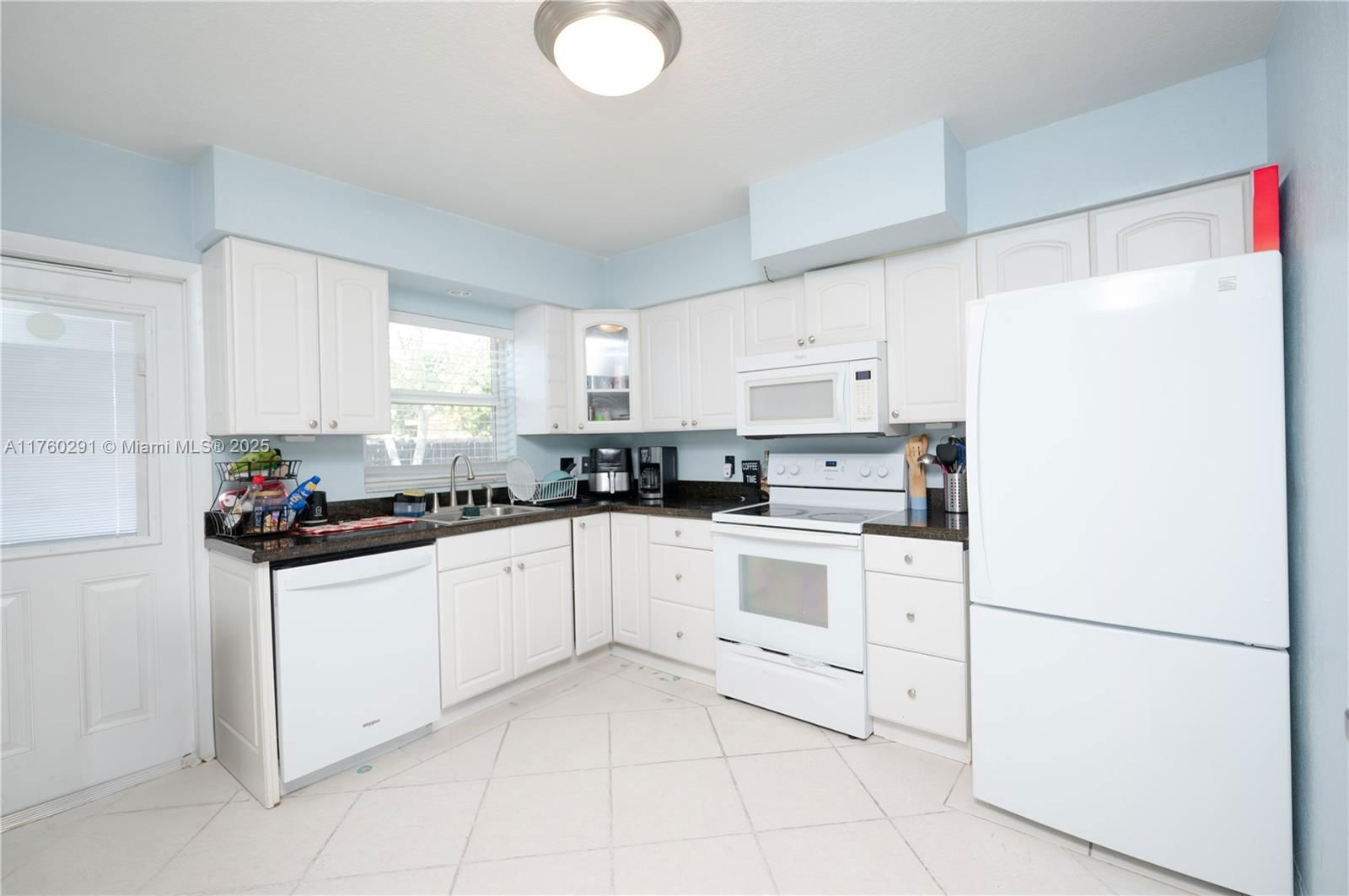 Real estate property located at 1301 45th St, Broward, Twin Lakes Resub Of Blks, Fort Lauderdale, FL