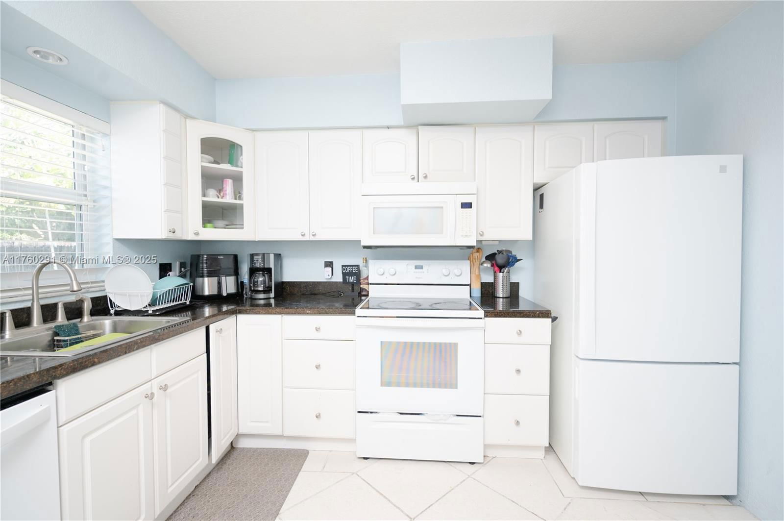 Real estate property located at 1301 45th St, Broward, Twin Lakes Resub Of Blks, Fort Lauderdale, FL