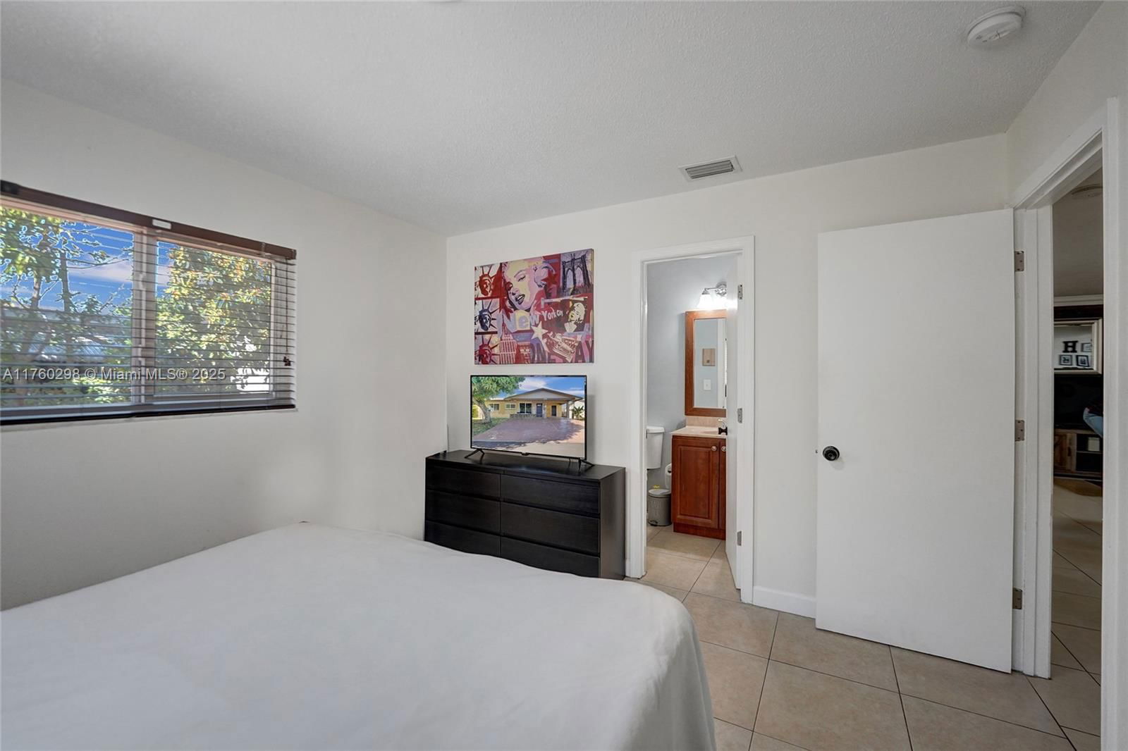 Real estate property located at 6003 68th Ter, Broward, Mainlands Of Tamarac Lake, Tamarac, FL