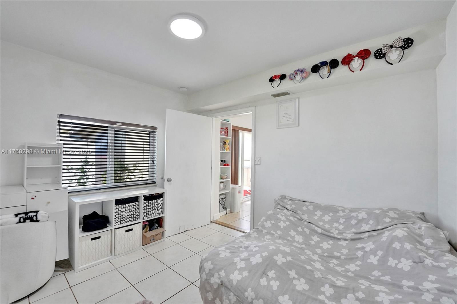 Real estate property located at 6003 68th Ter, Broward, Mainlands Of Tamarac Lake, Tamarac, FL