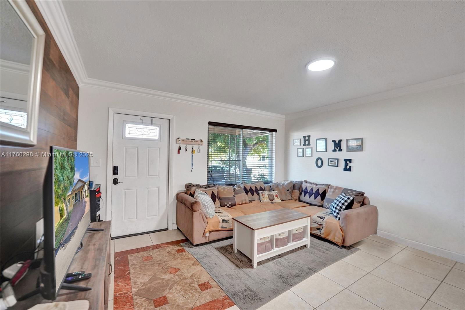 Real estate property located at 6003 68th Ter, Broward, Mainlands Of Tamarac Lake, Tamarac, FL