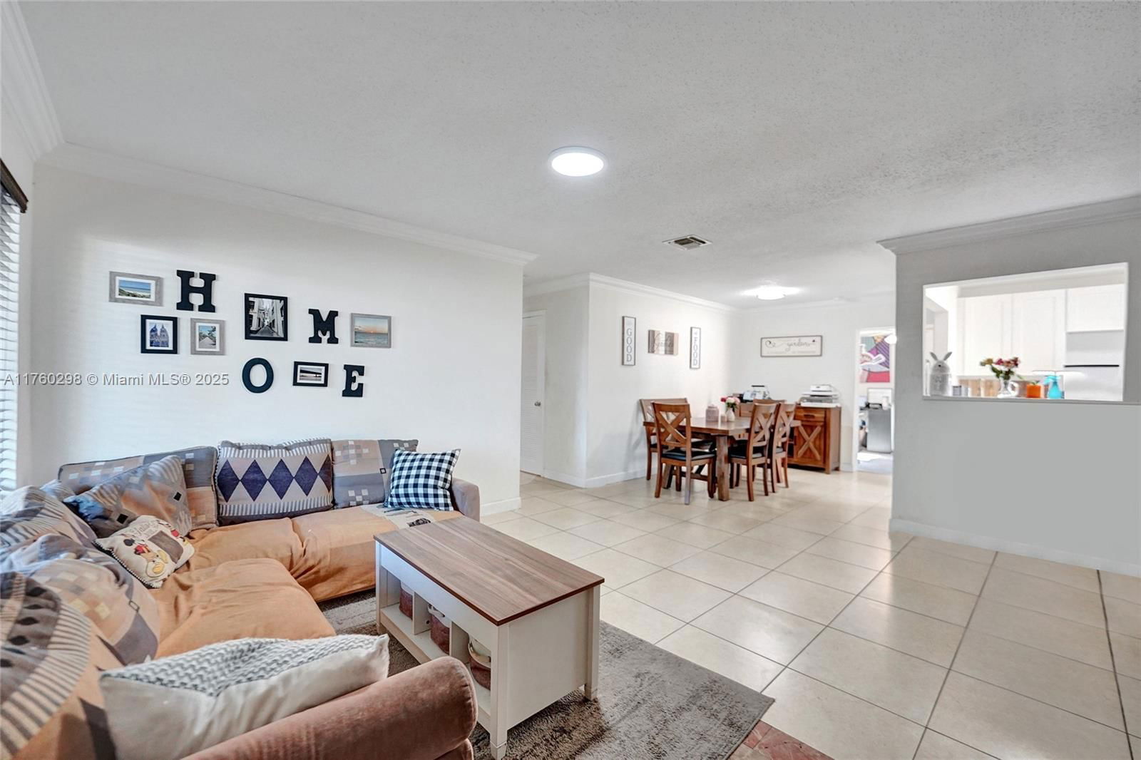 Real estate property located at 6003 68th Ter, Broward, Mainlands Of Tamarac Lake, Tamarac, FL