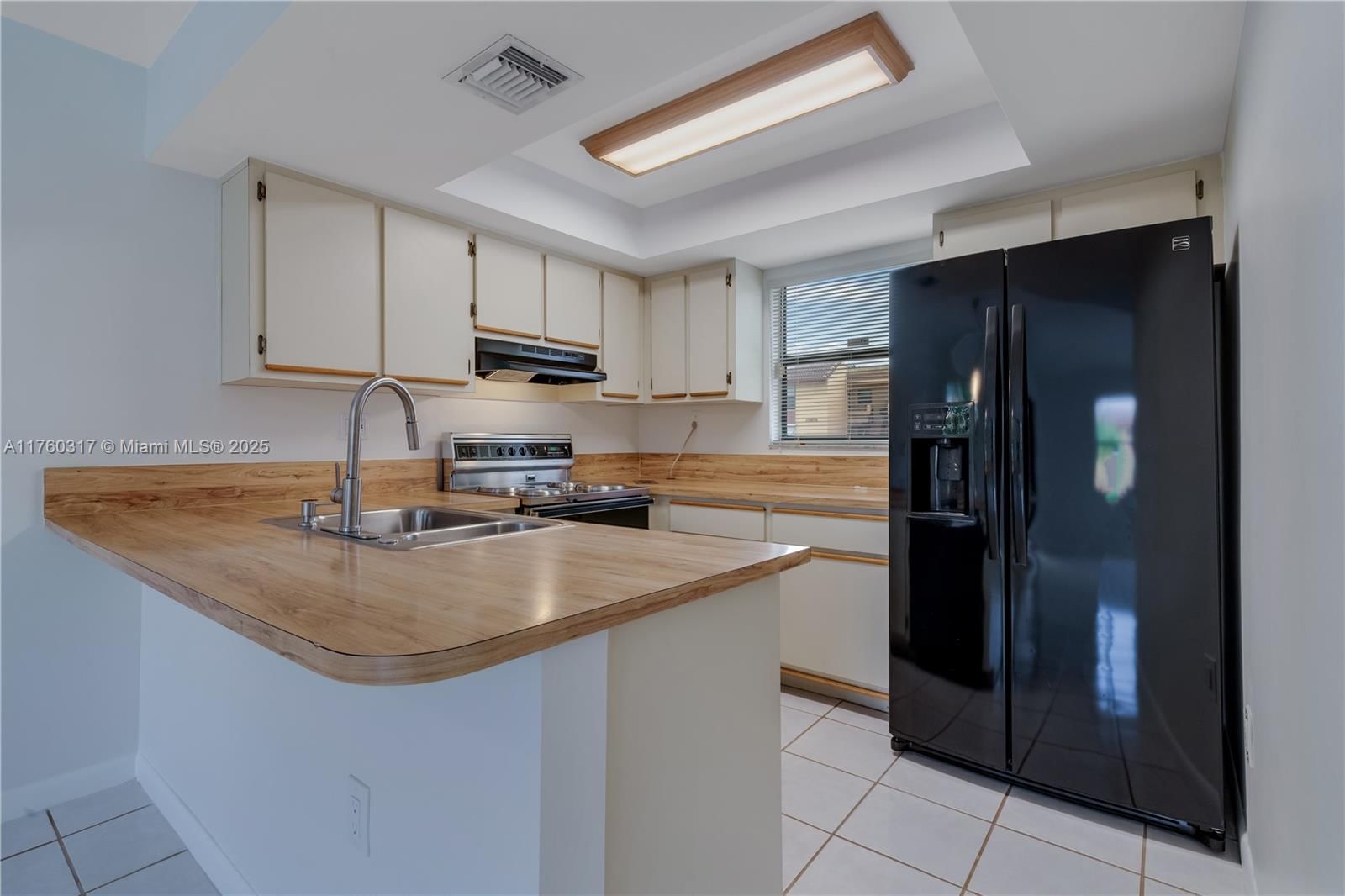 Real estate property located at , Miami-dade, Terranova Condo #8, Miami, FL