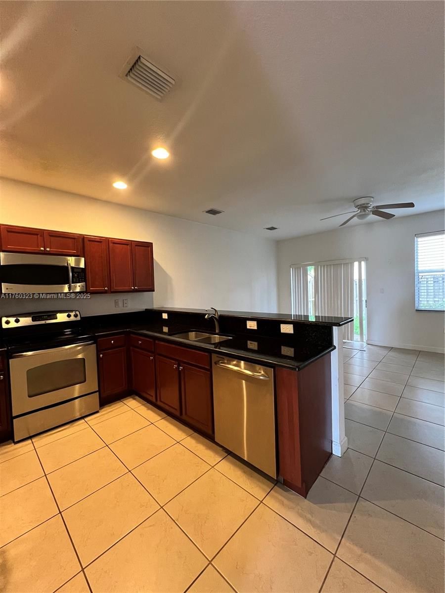 Real estate property located at 9031 227th St #2, Miami-dade, Lakes By The Bay Eve Repl, Cutler Bay, FL