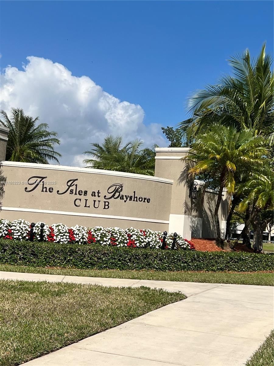 Real estate property located at 9031 227th St #2, Miami-dade, Lakes By The Bay Eve Repl, Cutler Bay, FL