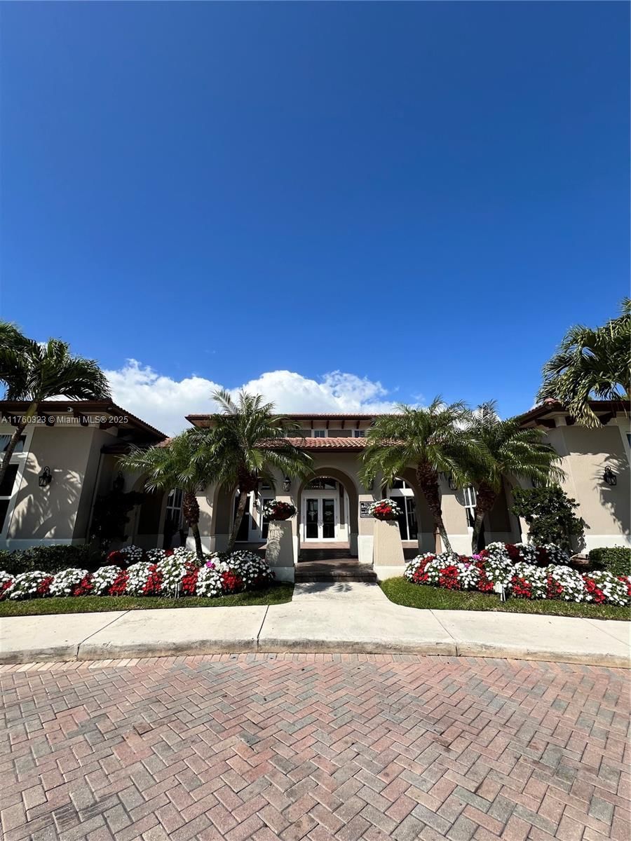 Real estate property located at 9031 227th St #2, Miami-dade, Lakes By The Bay Eve Repl, Cutler Bay, FL