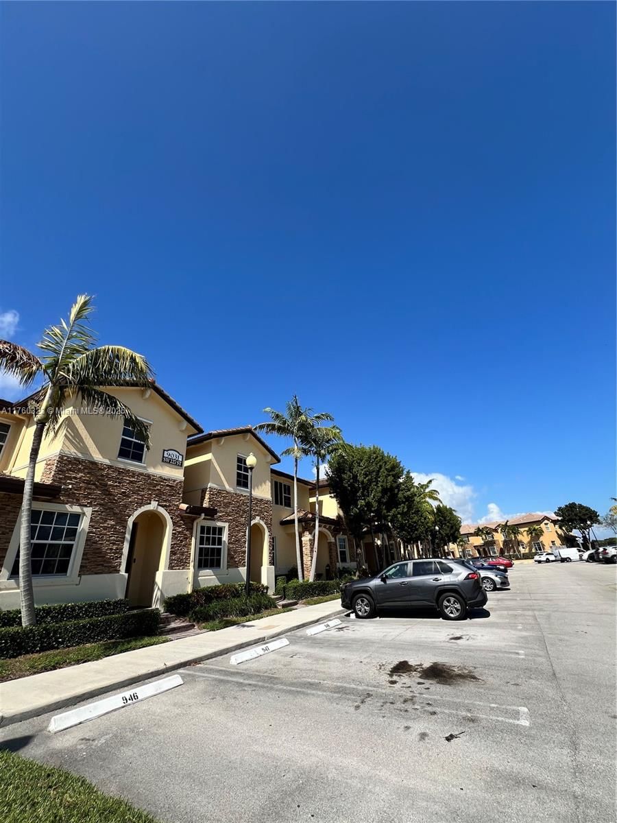 Real estate property located at 9031 227th St #2, Miami-dade, Lakes By The Bay Eve Repl, Cutler Bay, FL