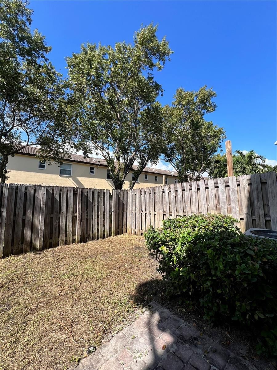 Real estate property located at 9031 227th St #2, Miami-dade, Lakes By The Bay Eve Repl, Cutler Bay, FL