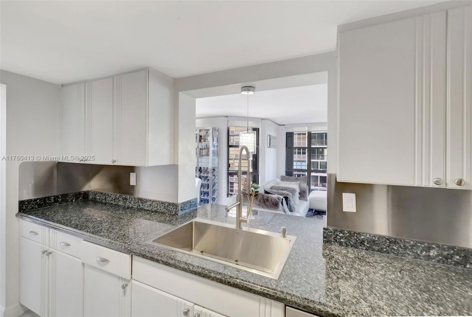 Real estate property located at 1925 Brickell Ave D901, Miami-dade, Brickell Place Phase Ii C, Miami, FL