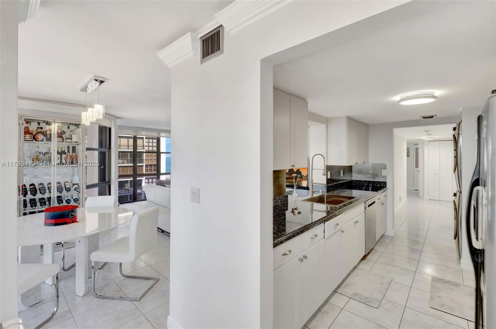 Real estate property located at 1925 Brickell Ave D901, Miami-dade, Brickell Place Phase Ii C, Miami, FL