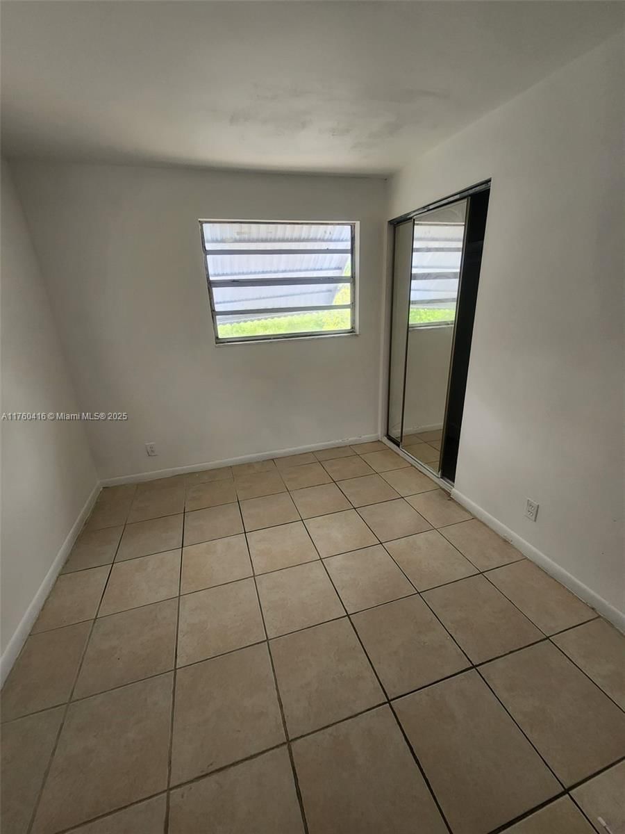 Real estate property located at 1530 Avenue H W, Palm Beach, Park Manor 1, Riviera Beach, FL