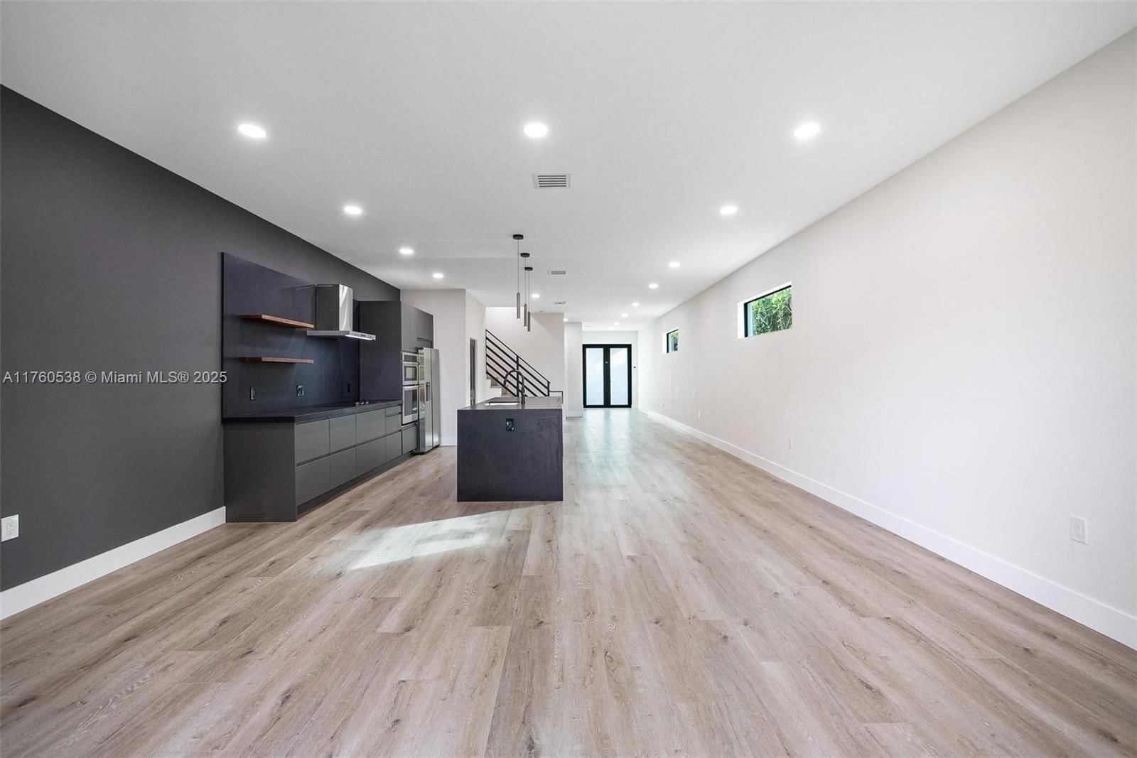 Real estate property located at 533 52nd St #533, Miami-dade, Railway Shops Addn 2nd Am, Miami, FL