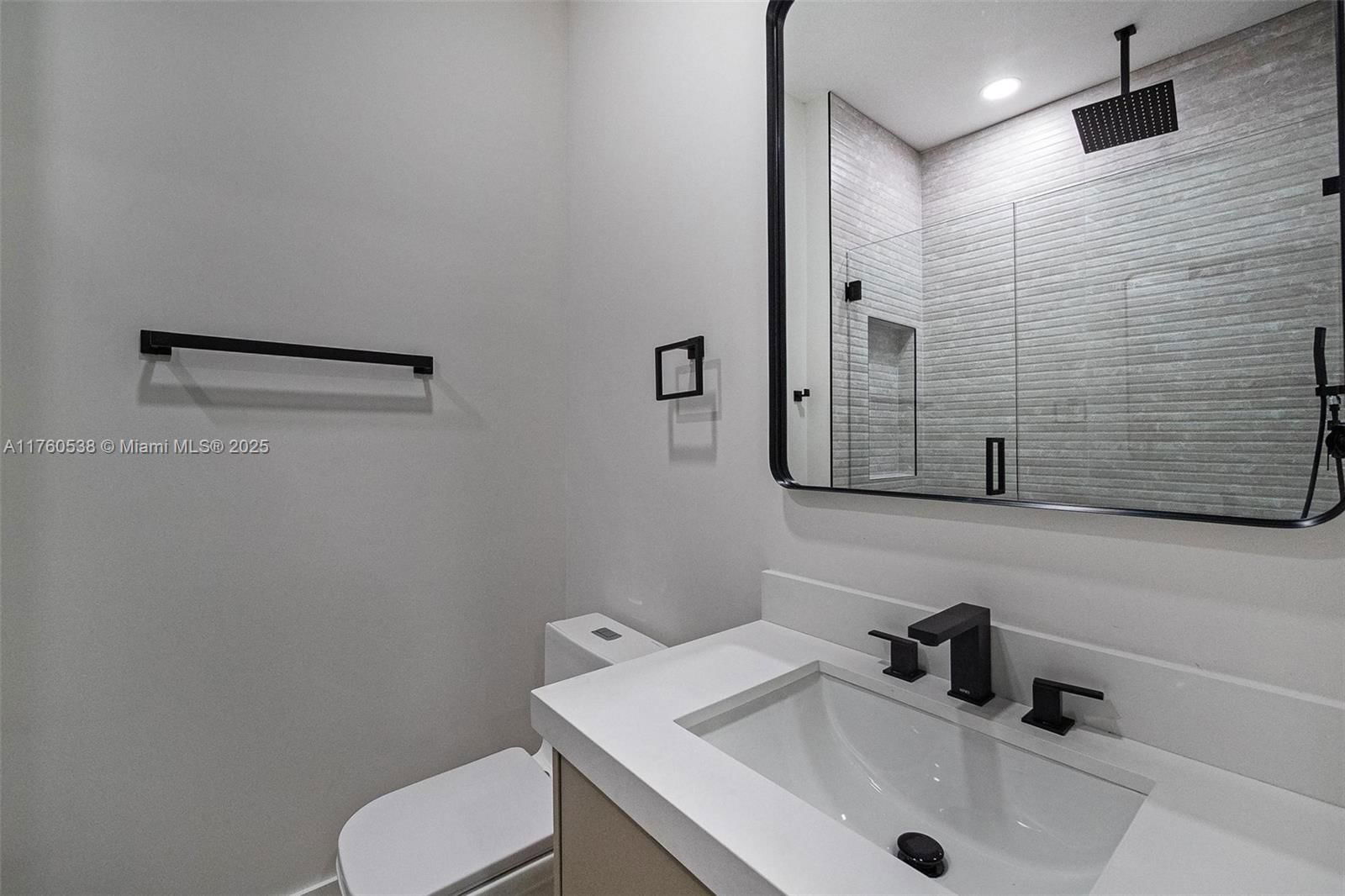 Real estate property located at 533 52nd St #533, Miami-dade, Railway Shops Addn 2nd Am, Miami, FL