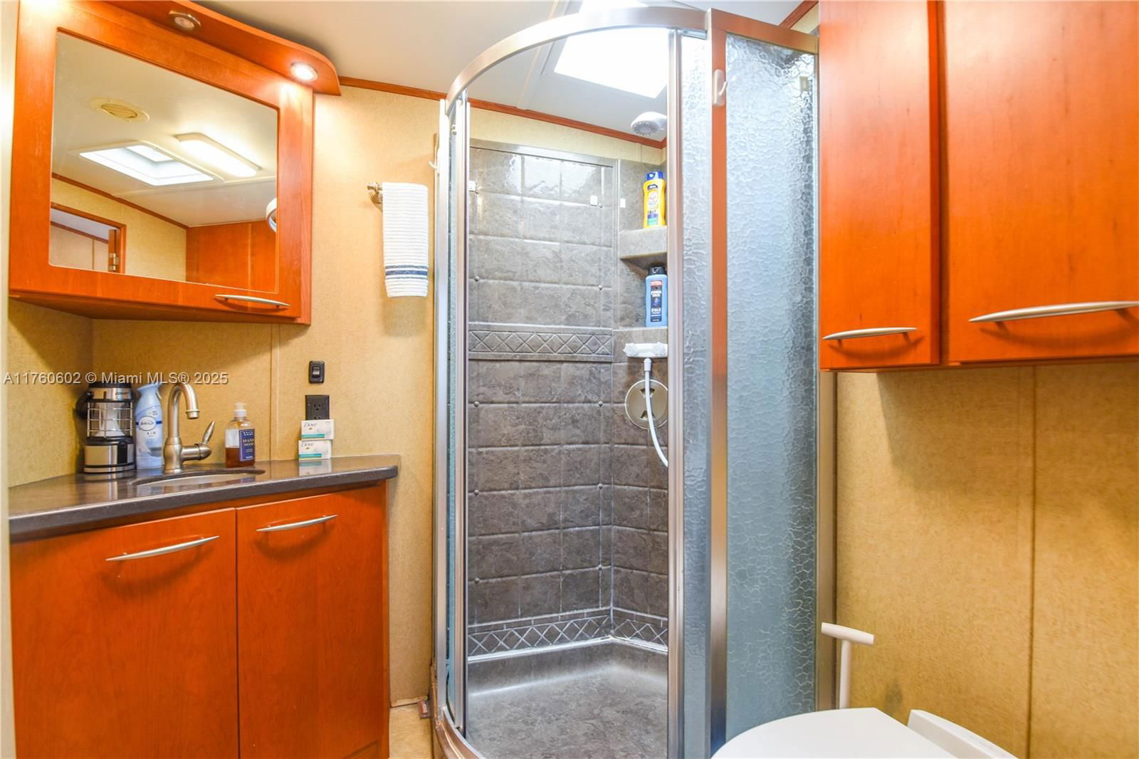 Real estate property located at 29859 Overseas Hwy, Monroe, Breezy Pines Rv Estates C, Big Pine, FL