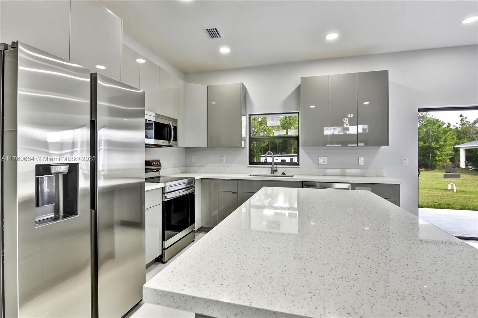 Real estate property located at 105 14th ST, Lee, Lehigh Acres, Lehigh Acres, FL