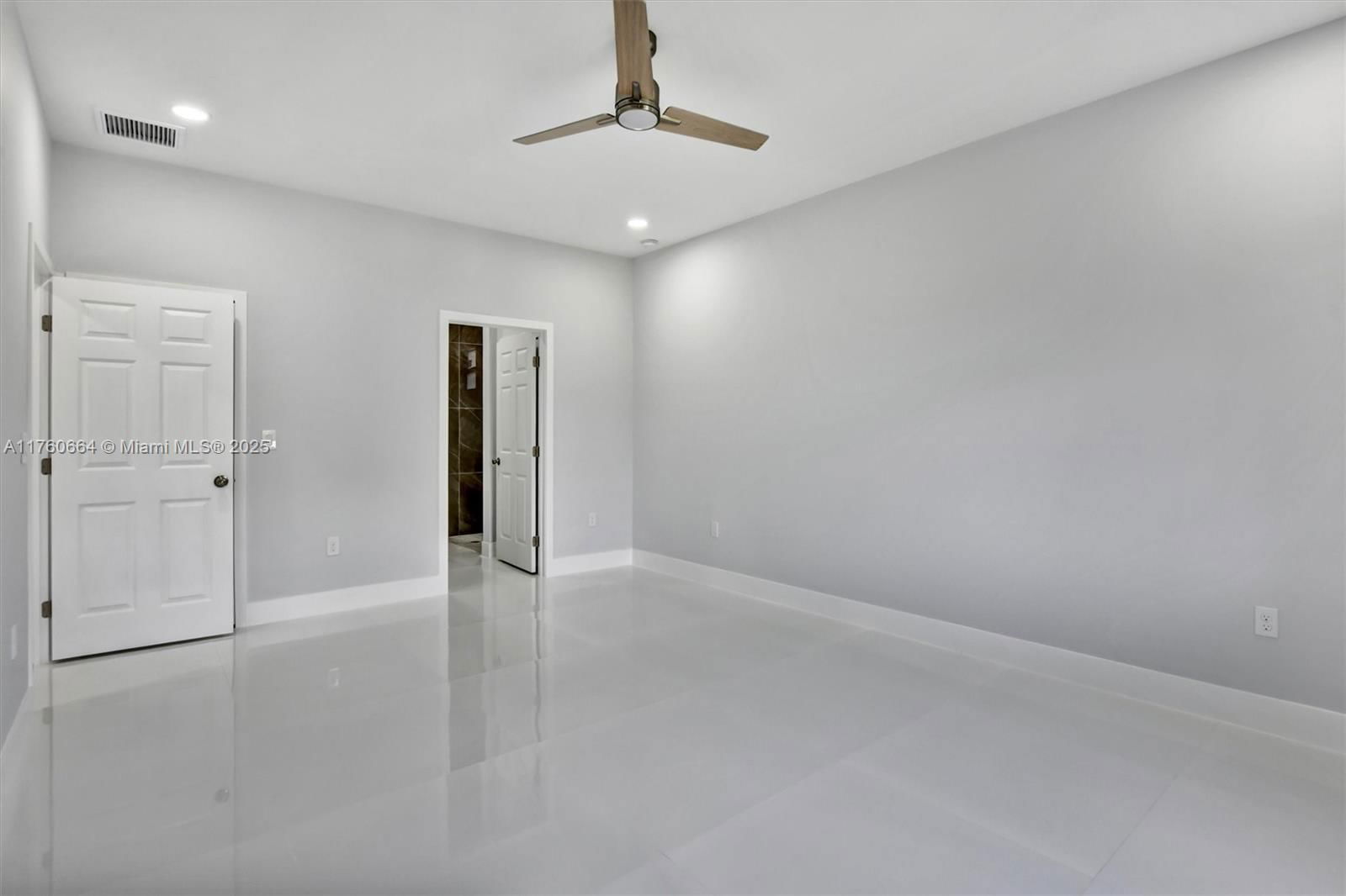 Real estate property located at 105 14th ST, Lee, Lehigh Acres, Lehigh Acres, FL
