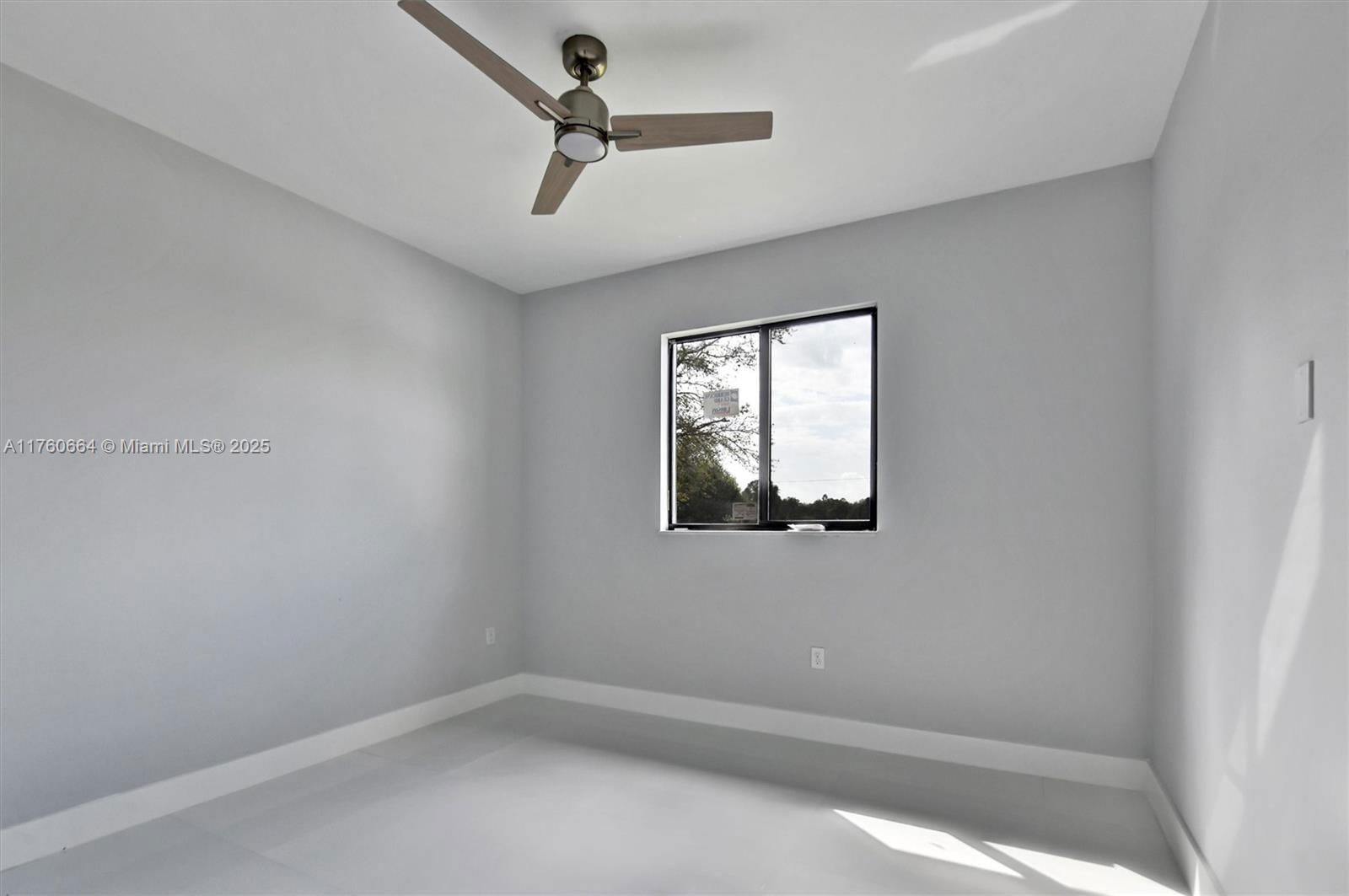 Real estate property located at 105 14th ST, Lee, Lehigh Acres, Lehigh Acres, FL